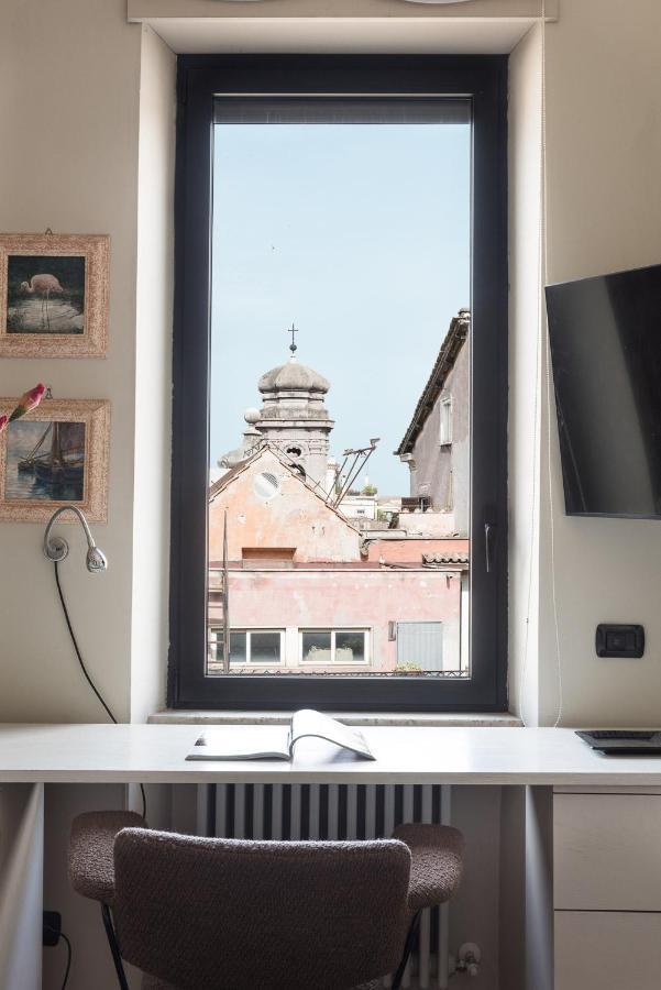Idyllia - Penthouse In Navona Area Apartamento *